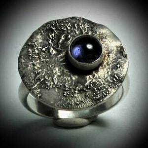 Iolite and reticulated sterling silver ring. image 1