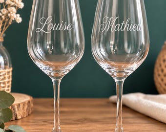 Verre à vin personnalisé avec prénom gravé – Cadeau mariage, anniversaire, témoin, Noel, mariée, marié, baptême – Gravure personnalisée