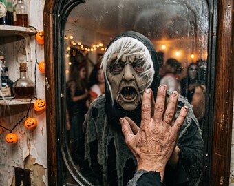 Máscara de bruja vieja y aterradora con capucha y pelo blanco - Máscara de látex espeluznante para Halloween, cosplay, disfraz para fiesta de terror