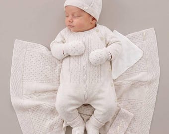 Soft Cotton Baby Coming Home Outfit, Knit Blanket, Hypoallergenic Newborn Set