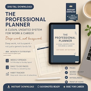Może przedstawiać: Cyfrowy planer zatytułowany The Professional Planner, A Clean, Undated System for Work & Career, Deep work, not busywork. Obraz przedstawia ekran tabletu z okładką planera, papierowy kalendarz w kratkę oraz biały rysik na beżowym tle.