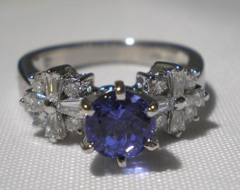 New 18k White Gold Round Tanzanite Diamond Accents Size 7 for Wedding Anniversary Birthday Right Hand Ring