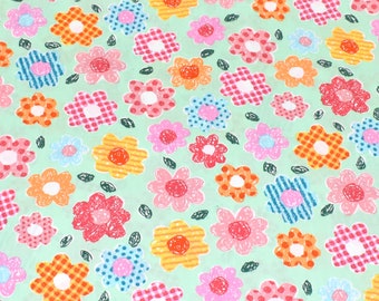 Blommigt bomullstyg, Blommigt bomullstyg, Grönt bomullstyg, Tyg som metervara, Ginghamtyg, Quilttyg, Rosa och grönt tyg