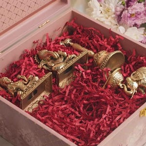 Brass Lakshmi Ganesh Puja Gift Set with Elephant Diyas & Bell, Diwali Gift Box, Hindu Home Temple Decor, Housewarming Gift, Luxury Puja Gift