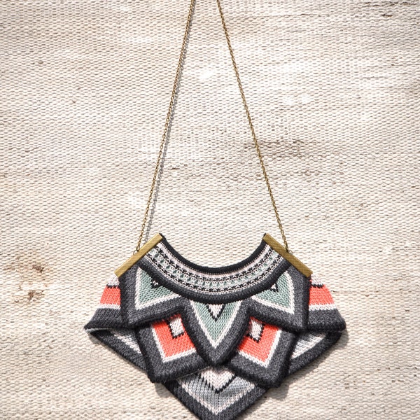 Large Point Knitted Necklace - Striped