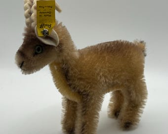 Vintage Steiff Rocky Capricorn 1314,00 Mohair Mountain Goat 1960s Germany Button & Yellow Tag