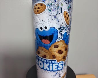 Bicchiere termico in acciaio inossidabile da 590 ml ispirato a Cookie Monster, colore blu, con personaggio dei cartoni animati, ideale come regalo per gli amanti dei biscotti.