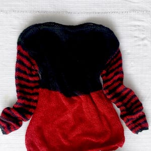 Rot & Schwarz Grunge Pullover, Punk Mohair Pullover, Durchsichtiger Gestreifter Grunge Pullover, Emo Core Gemütliche Streetwear, Weiche Punk Ästhetik Strickoberteil