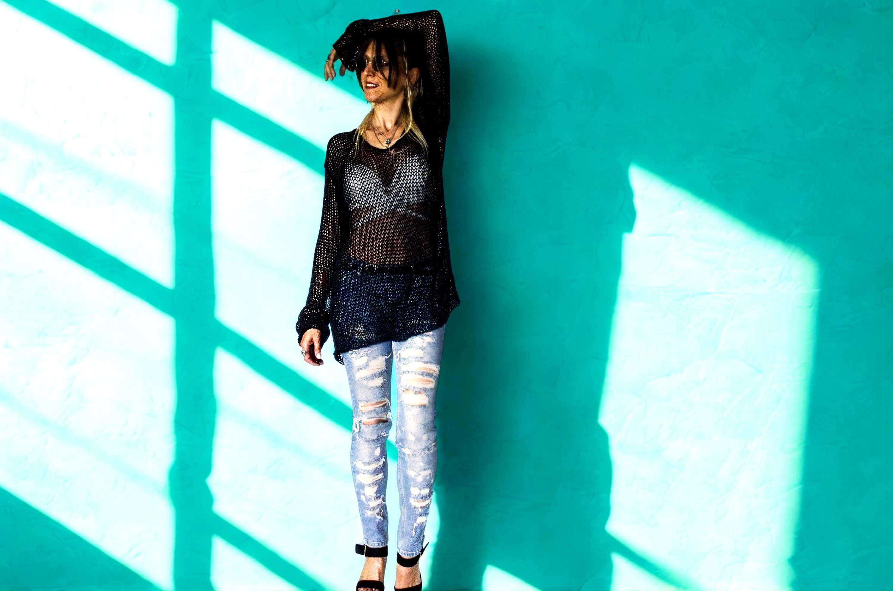 Cotton Mesh Sweater Wth Long Sleeves, Black Loose Knit Jumper