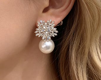 Pearl Crystal Earrings, Luxury Floral Stud Earrings With Rhinestone Cluster And Pearl Drop, Bridal Wedding Jewelry For Women Elegant Gift