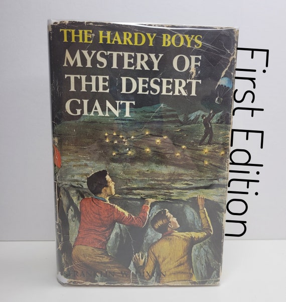 Il mistero del gigante del deserto di Franklin W Dixon, Hardy Boys Libro  40, Libro per bambini vintage, Prima edizione, Tweed con sovraccoperta -   Italia