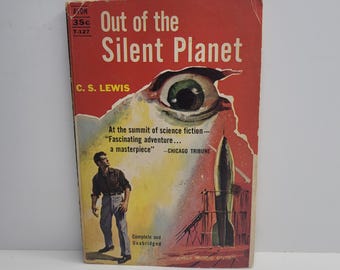 Out of the Silent Planet by CS Lewis, Space Trilogy, Science Fiction Books, Planet Mars, Vintage Books, Space Travel, Book Gifts for Him