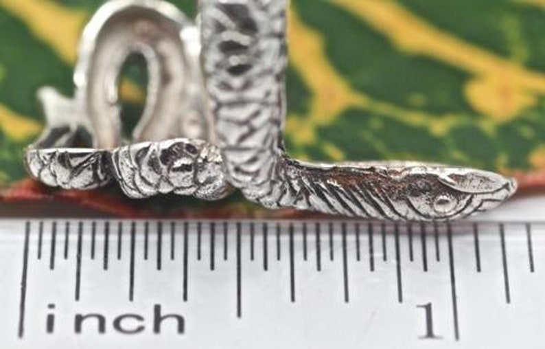 Solid Sterling Silver .925 Bali Wrap Snake Ring size 8.