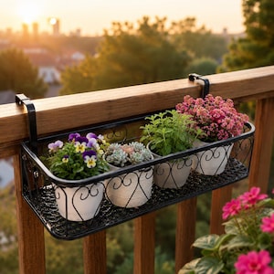Portavaso da balcone, supporto per fioriere in metallo sospeso, mensola per piante da ringhiera, supporto per fioriere da finestra, decorazione per giardino e balcone.