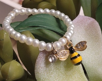 Baby bracelet glass beads pearl finish elastic band with or without bee charm order birthstone jewelry for baby grandbaby gifts