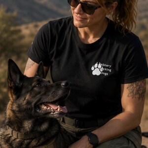 Military Working Dog Retired T-Shirt – American Flag Paw Print Graphic