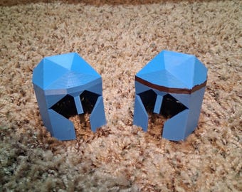 Runescape Rune Med Helm 3D wydrukowany na biurku