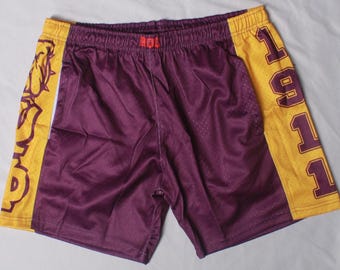 Pantalones cortos de baloncesto Omega Psi Phi Ques de malla de algodón morado y dorado, pantalones cortos de verano con estampado gráfico para hombre.