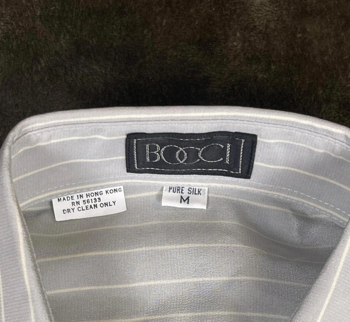 Vintage 90s Bocci 100% Silk Pale Gray Pinstripe Button-Up Shirt Medium, foto 2 di 5