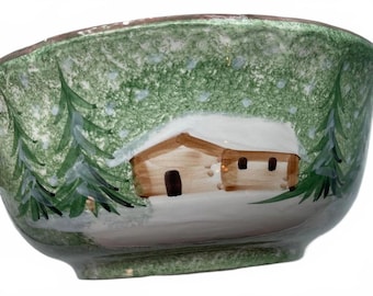 Bol de cerámica italiana pintado a mano con diseño de cabaña de invierno, 1995, The Cellar