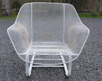 Woodard Sculptura Spring Lounge Chair