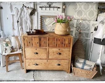 Vintage chest of drawers,