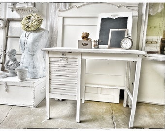 Kinderschreibtisch, Schreibtisch, shabby chic, Tisch, Vintage, Landhausstil, Kinderzimmer , Schule