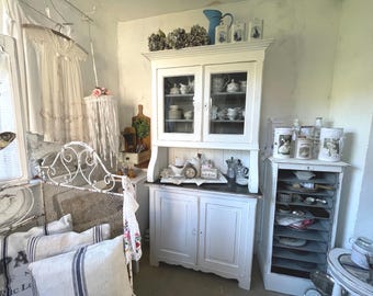 Antikes Küchenbuffet Weiß-Grau | Shabby Chic Küchenschrank | Vintage Buffet 2-teilig | Restauriert