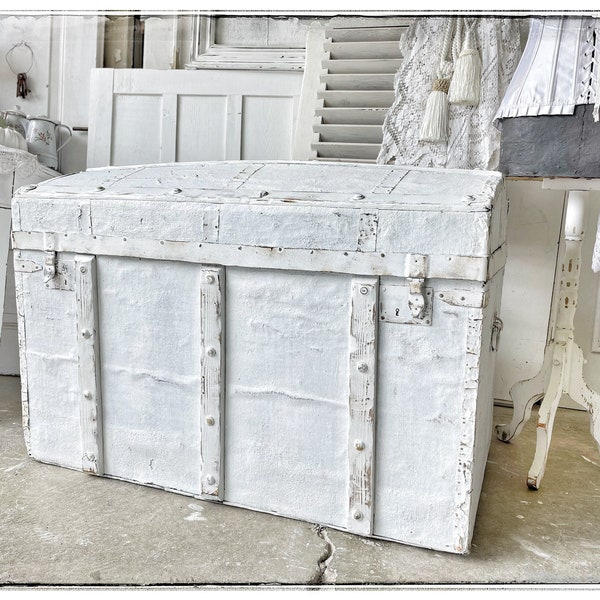 Truhe, Kiste, Beistelltisch, Vintage, Shabby Styl,Shabby Look, Shabby , Landhausstil, Dekoration, Brocante, Box, Holzkiste