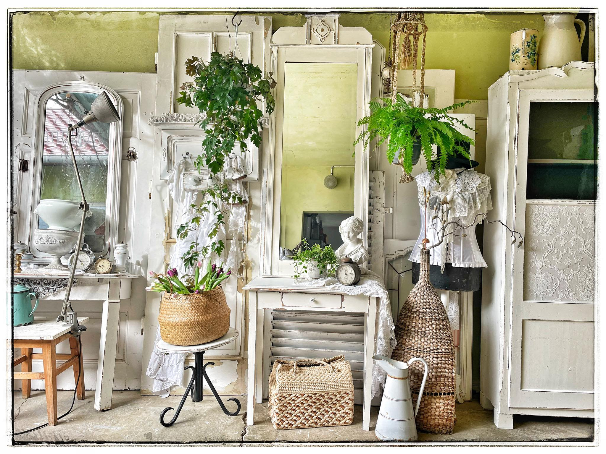 Mirror, Shabby Chic, Vintage, Ornament, Wall Mirror - Etsy