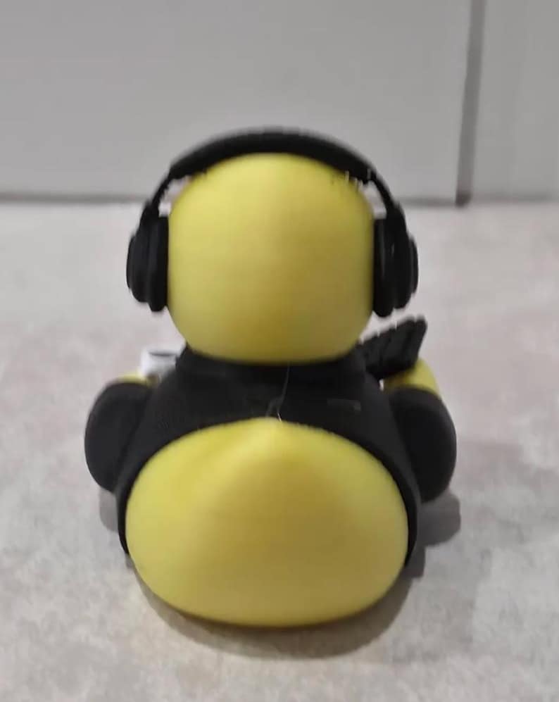 Byte le canard du support informatique | Cadeau humoristique pour technicien informatique | Cadeau pour assistant technique | Cadeau pour administrateur système | Canard imprimé en 3D image 9