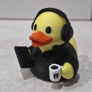 Byte le canard du support informatique | Cadeau humoristique pour technicien informatique | Cadeau pour assistant technique | Cadeau pour administrateur système | Canard imprimé en 3D image 7