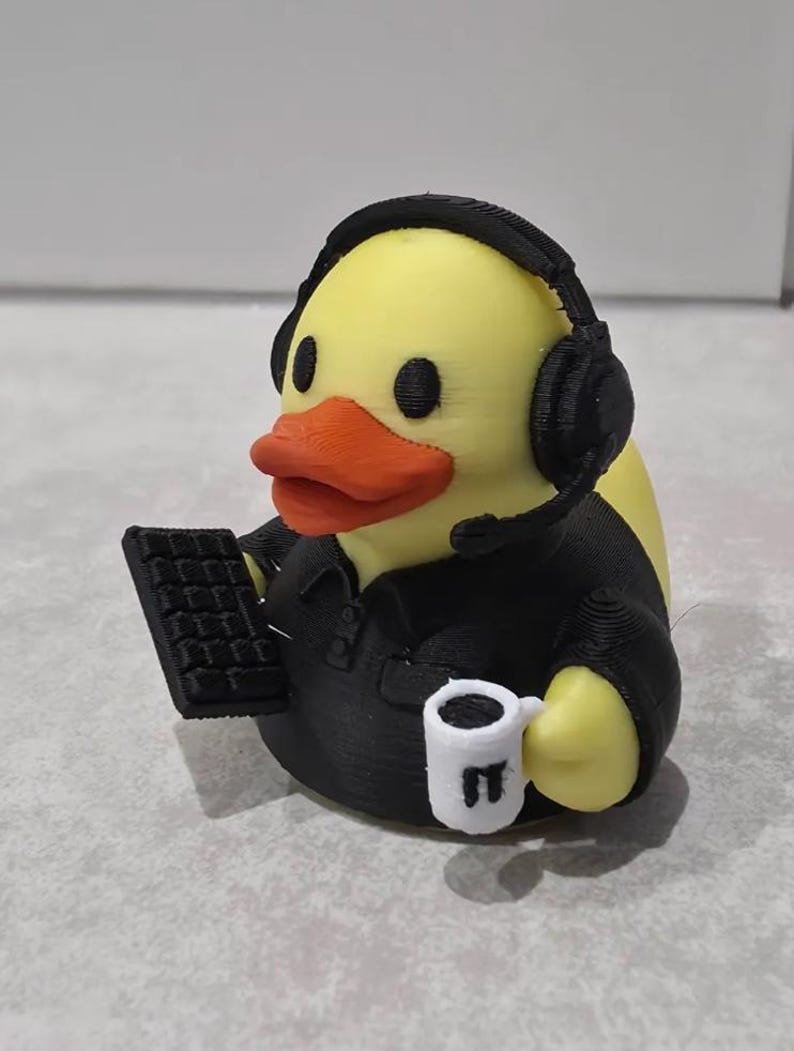 Byte le canard du support informatique | Cadeau humoristique pour technicien informatique | Cadeau pour assistant technique | Cadeau pour administrateur système | Canard imprimé en 3D image 7