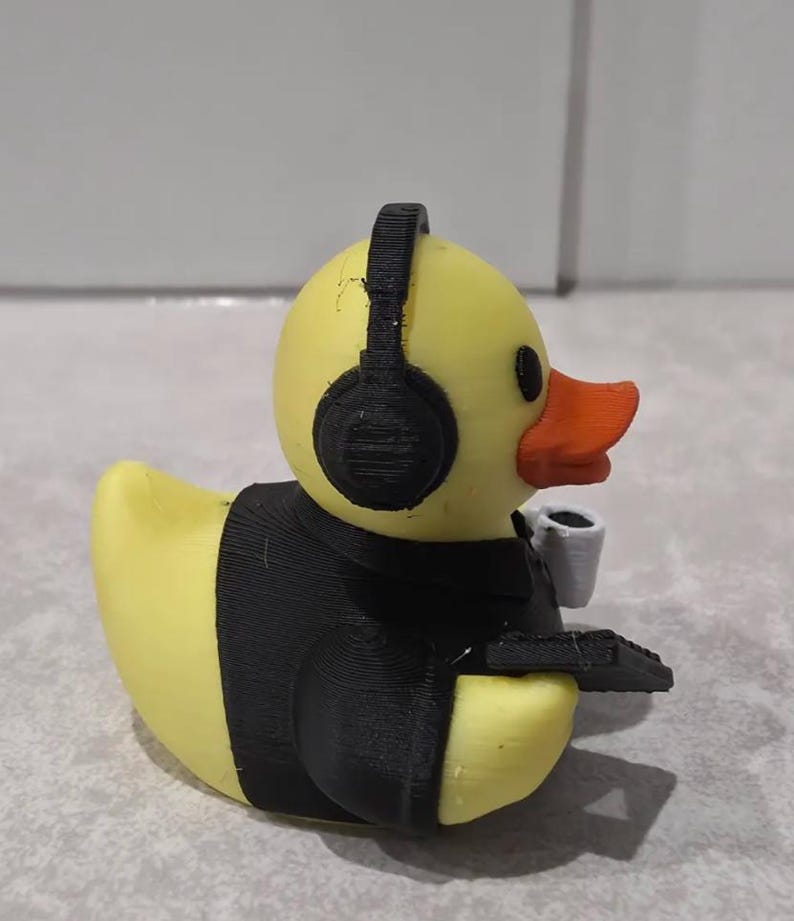 Byte le canard du support informatique | Cadeau humoristique pour technicien informatique | Cadeau pour assistant technique | Cadeau pour administrateur système | Canard imprimé en 3D image 10