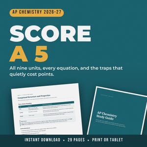 Pode incluir: Um guia de estudo digital de AP Chemistry 2026-27 com fundo verde-azulado e texto branco. A capa diz SCORE A 5, e as páginas exibem tabelas sobre estruturas de compostos, tipos de ligações químicas e estruturas de Lewis para preparação de exames.