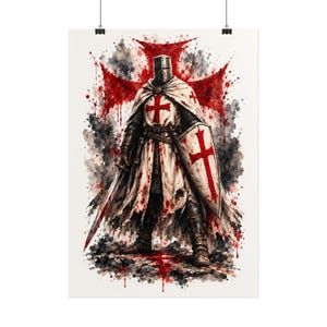 Peut inclure: Une impression d'art style aquarelle représentant un chevalier en armure portant une tunique blanche avec une croix rouge. Le chevalier tient une épée et un bouclier avec une croix rouge, sur un fond d'éclaboussures de peinture rouge et noire.