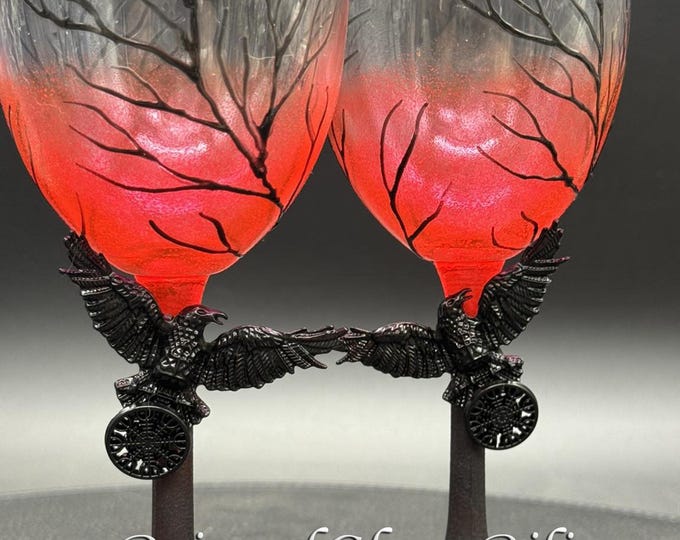 Black red raven wine glasses