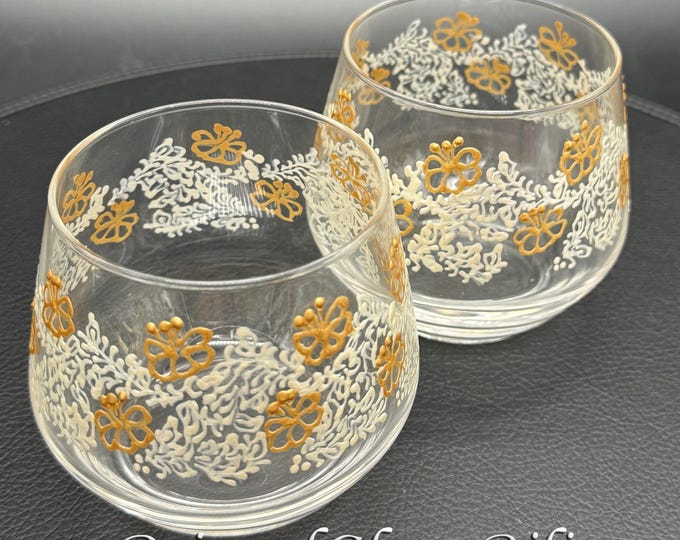Set of 2 hand painted whiskey glasses Lace
