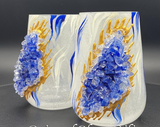 Blue marble geode stemless wine glasses