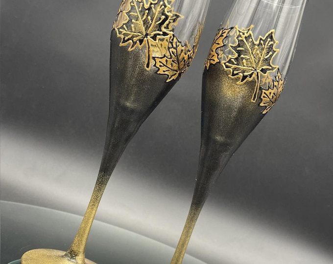 Maple leaves black and gold toasting glasses
