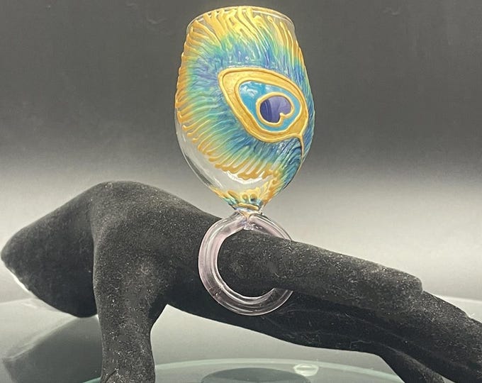 Gold & blue peacock feather ring wine glass, small