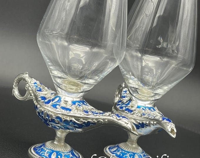 Aladdin magic lamp wedding champagne flutes, silver & blue color, fairytale wedding glasses