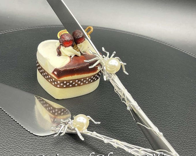 Hand Painted Silver white Spider cake serving set