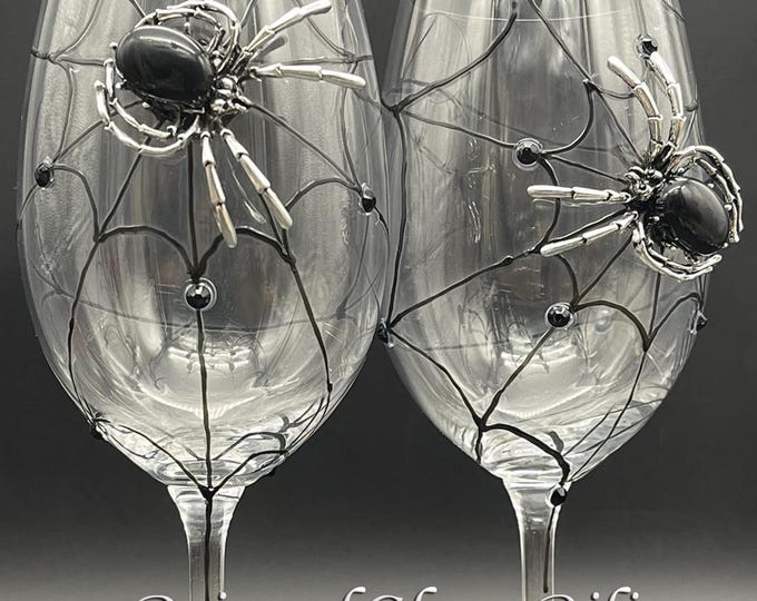 Black silver spider Halloween wine glasses