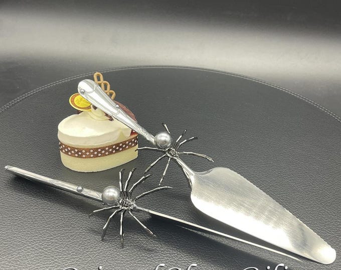 Hand Painted Silver Spider cake serving set