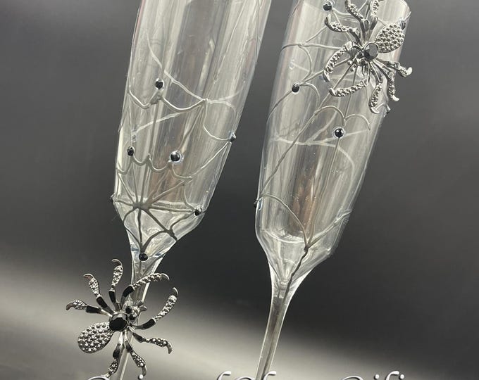silver black spider Halloween wine glasses