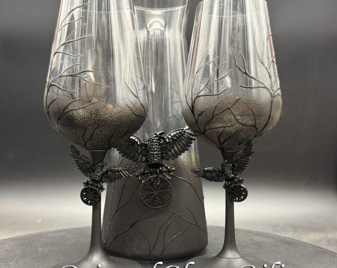 Black raven wine glasses & decanter
