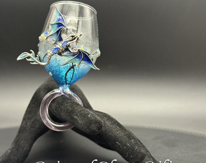 Hand painted Blue dragon ring wine glass small