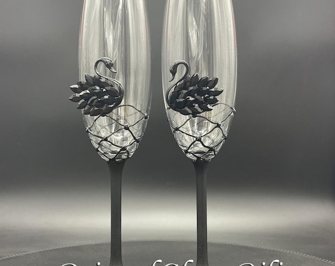 Black swan champagne flutes