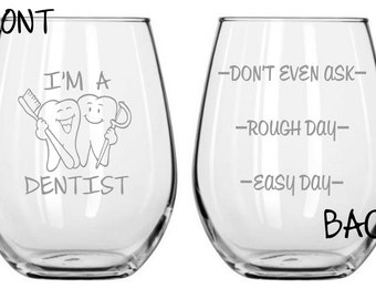 Dentist Glass FREE Personalization, Dentist Gift, Dentist Beer, Dentist Christmas Gift, Dentist Birthday Gift